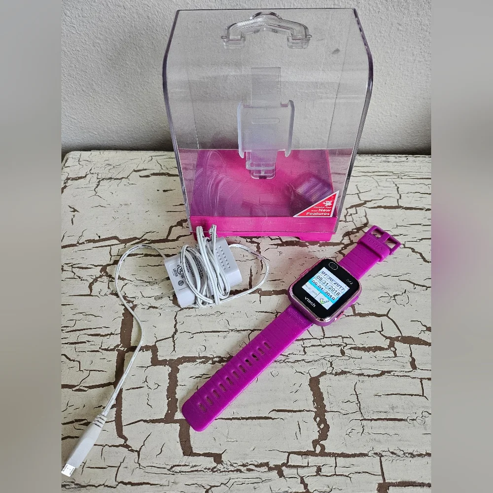 Vtech Kidizoom DX2 Smartwatch Good Used Condition